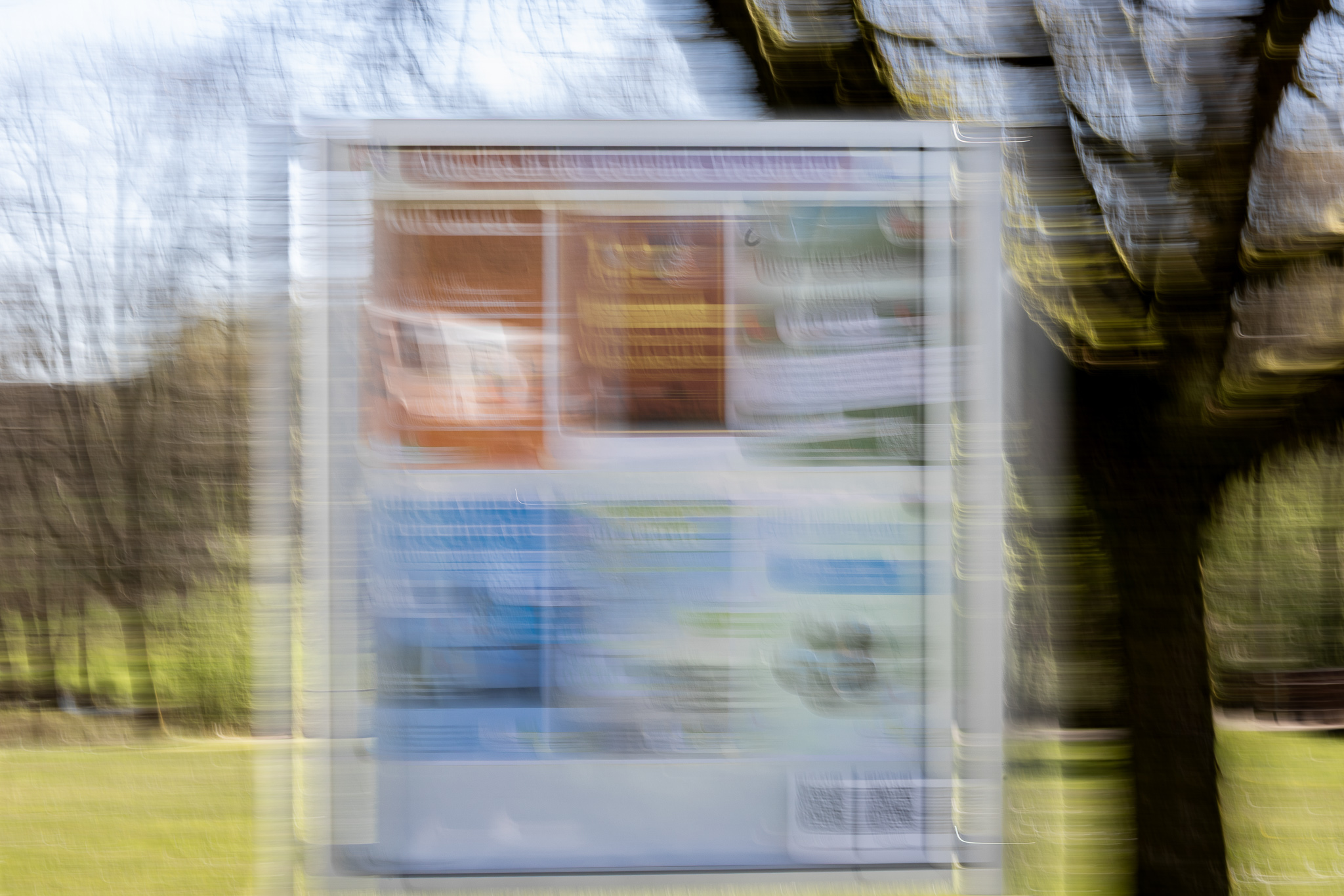 Zwischen Bewegung und Struktur